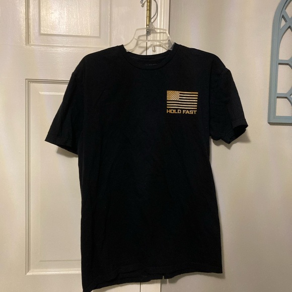 Men's Black Graphic Tee - Picture 1 of 3